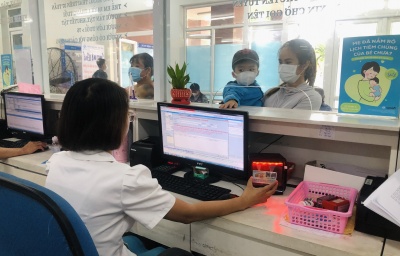 DÙNG THẺ CĂN CƯỚC CÔNG DÂN GẮN CHIP ĐỂ KHÁM, CHỮA BỆNH THAY THẾ BẢO HIỂM Y TẾ.
